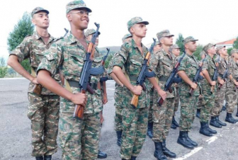 ՀՀ ԶՈւ շարքերը համալրած նորակոչիկները հանդիսավոր երդում են տվել. նրանց շարքերում է նաև հայ-նիգերիական ընտանիքի առաջնեկը