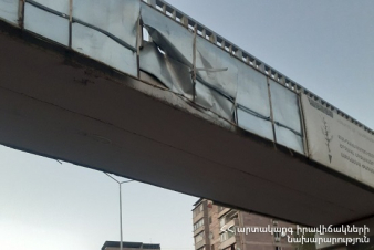 Քամու հետևանքով  վնասվել են շինությունների տանիքների թիթեղյա ծածկեր և գովազդային վահանակներ