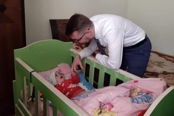 55 օրական Վիկան ու նրա ընտանիքը տուն ունեցան․ Արեն Մկրտչյան