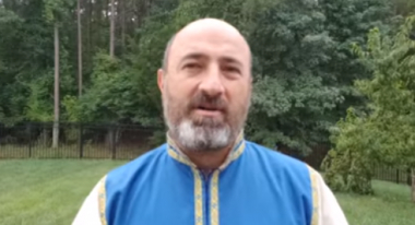 Խնդրում եմ՝ մարդ եղեք ու ձեր սելֆիները, կիսամերկ նկարները մի կիսեք սոցիալական ցանցերում. Արմեն Հարեյան