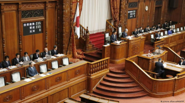 Ընդդիմությունը սկանդալի ֆոնին պահանջում է Ճապոնիայի խորհրդարանի արտահերթ նիստի շուտափույթ գումարում