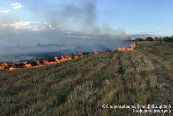 Տավուշի մարզի Կիրանց գյուղում հրդեհվել է մոտ 20 հա խոտածածկույթ. ԱԻՆ