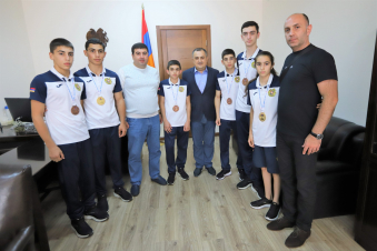 Հայ պատանի բռնցքամարտիկները 2 ոսկե և 4 բրոնզե մեդալ են նվաճել Թուրքիայի Էրզրում քաղաքում կայացած ԵԱ-ում