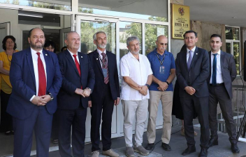 Երևանի թիվ 170 ավագ դպրոցն անվանակոչվել է Ալեքսանդր Քեմուրջյանի անունով