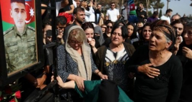 50 ադրբեջանցի զինվորականներից 10-ը լեյտանանտի կոչում ունեին,17-ը՝ սերժանտի, 3-ը՝ ենթասպայի