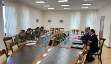 Ստանիսլավ Զասը հանդիպել է ԳՇ պետ Էդվարդ Ասրյանին. քննարկել են ՀԱՊԿ-ի հետագա հնարավոր միջոցառումները՝ ստեղծված իրավիճակում