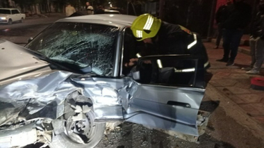 Աշտարակում BMW բախվել է կայանած մեքենայի. տուժածները հոսպիտալացվել են