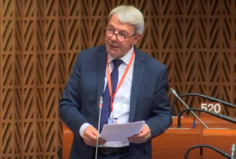 Ադրբեջանը պետք է դուրս գա ՀՀ տարածքից. ԵԽԽՎ պատգամավորը խաղաղության պայմանագրի շուրջ բանակցելու կոչ է արել