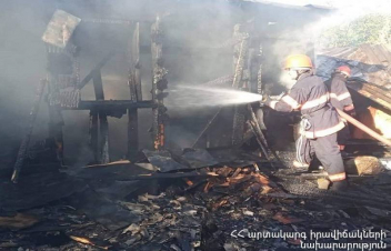 Վանաձորում ինքնաշեն վագոն-տնակ է այրվել