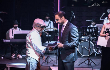 Երևանը Ֆորշի երգերն են, որոնք պատկերում են մեր քաղաքը, և քաղաքը ինքնաբերաբար սկսում է նմանվել իր երգերին․ Տիգրան Ավինյան