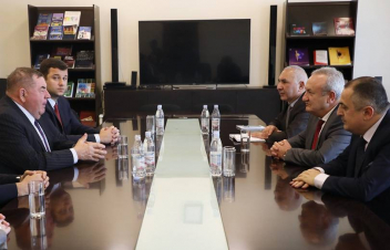 Վահրամ Դումանյանն ընդունել է Վասիլի Շեստակովին