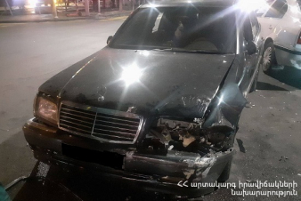 Գարեգին Նժդեհի և Մանթաշյան փողոցների խաչմերուկում բախվել են Mercedes-Benz C, Skoda Octavia  և BMW մակնիշների ավտոմեքենաները