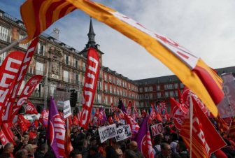 Իսպանիայում հազարավոր մարդիկ բողոքի ցույց են անցկացնում բարձր գնաճի պայմաններում աշխատավարձերի բարձրացման պահանջով