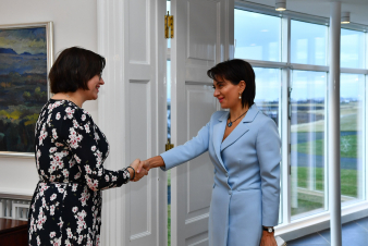 Վարչապետի տիկին Աննա Հակոբյանը հանդիպել է Իսլանդիայի առաջին տիկին Էլիզա Ռիդին