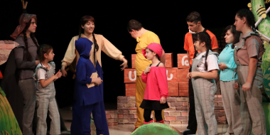 Արվեստը փոփոխությունների ճանապարհ է. տեղի է ունեցել «Միասին» ներառական թատերախմբի առաջնախաղը