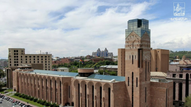 Երևանի քաղաքապետը ներկայացրել է տրանսպորտային ոլորտի բարեփոխմանն ուղղված հերթական քայլը