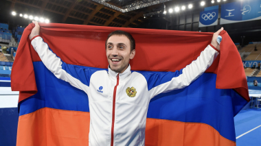 Մարմնամարզիկ Արթուր Դավթյանը աննախադեպ չեմպիոնության համար կստանա միանվագ 10 մլն, ամեն ամիս էլ` 1,3 մլն դրամ գումար