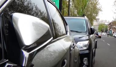 Բացահայտվել է ավտոմեքենաների կողային հայելիների գողություն կատարող խումբ. կալանավորվել է 4 անձ