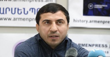 Ռոման Ամոյանը՝ Երևանի թենիսի և բադմինթոնի մանկապատանեկան մարզադպրոցի տնօրեն