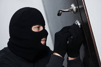 Բացահայտվել է 40-ից ավել գողություն և գողության փորձ. բոլոր դեպքերը կատարել է նույն երիտասարդը