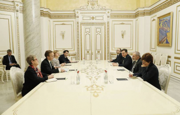 Վարչապետը ԵՄ պաշտոնյայի հետ քննարկել է Հայաստան-Եվրոպական միություն համագործակցությանը վերաբերող հարցեր