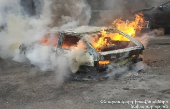 Այնթապ գյուղում այրվել է ավտոմեքենա