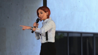 Չպետք է Ադրբեջանի հետ խոսքներս մեկ անենք և վարկաբեկենք խաղաղապահ առաքելությունը, կամ ՌԴ-ին տուն ուղարկենք. Անի Սամսոնյան