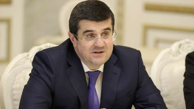 ԱՀ նախագահն ընդունել է Ազգային ժողովում ներկայացված քաղաքական ուժերի ներկայացուցիչներին