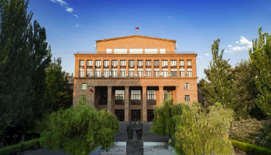 ԵՊՀ բոլոր աշխատակիցների աշխատավարձերը կբարձրանան 10 տոկոսով. Պապիկյան