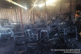 Տաշիր քաղաքում այրվել է ավտոտեխսպասարկման կետերից մեկի տանիքը