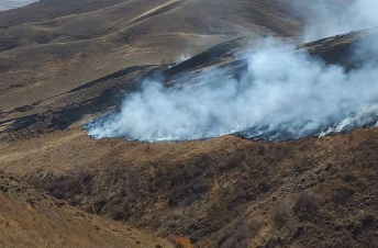 Վերիշեն գյուղի մոտակա սարին բռնկված հրդեհն ինքնամարվել է