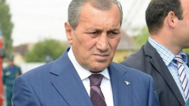 Նորավան համայնքի ղեկավարը Սուրիկ Խաչատրյանի դրդմամբ,վերջինիս եղբորն է տրամադրել համայնքի 5 մլն դրամ արժողությամբ մետաղական խողովակները. Գլխավոր դատախազություն