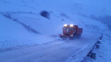 ՀՀ ավտոճանապարհներին իրականացվում են մաքրման և աղ-ավազով մշակման աշխատանքներ