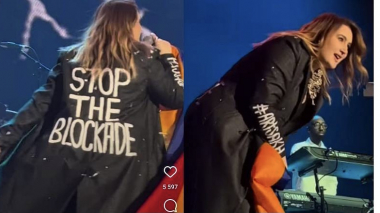 Ռոզա Լինը Լոս Անջելեսում բեմ է դուրս եկել հայկական եռագույնով և «Վերջ Արցախի շրջափակմանը» գրությամբ բաճկոնով