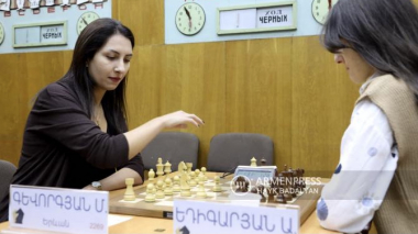 Շախմատի կանանց առաջնության առաջատարները 4 շախմատիստներն են