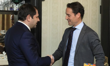 Պապիկյանը հանդիպել է ՆԱՏՕ-ի ներկայացուցչի հետ․ քննարկվել են երկկողմ համագործակցության ընդլայնման հնարավորությունները