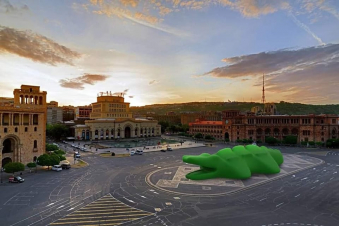 Արտ դիզայները առաջարկում է Հանրապետության հրապարակում ժամանակավոր տեղադրել կոկորդիլոսի ինստալացիա