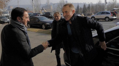 Հայաստանի ֆուտբոլի ազգային հավաքականի գլխավոր մարզիչ Ալեքսանդր Պետրակովը Հայաստանում է