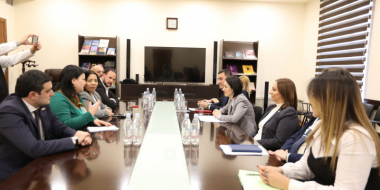 Ժաննա Անդրեասյանը հանդիպել է Մեքսիկա-Հայաստան բարեկամության խմբի նախագահի գլխավորած պատվիրակության հետ