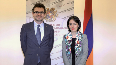 Լաչինի միջանցքի բացման խնդիրը Մեծ Բրիտանիայի կառավարության ուշադրության կենտրոնում է. դեսպանը՝ ՀՀ ԿԳՄՍ նախարարին