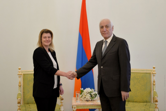 Վահագն Խաչատուրյանին հավատարմագրերն է հանձնել Հայաստանում Դանիայի նորանշանակ դեսպանը