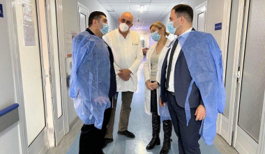 Արմեն Նազարյանն այցելել է Ինֆեկցիոն հիվանդությունների ազգային կենտրոնի Զինվորական բաժանմունք