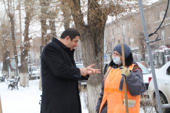 Գյումրու համայնքապետը հետևել է փողոցների ձնամաքրման աշխատանքներին