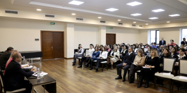 Ուսուցիչների և խորհուրդների անդամների բարեվարքության կանոնների նախագիծը շահագրգիռ կողմերի հետ քննարկվել է ԿԳՄՍՆ-ում