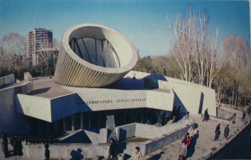 Մետրոյի «Երիտասարդական» կայարանում մանսուրյանական ցուցահանդես է բացվել