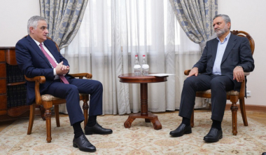 Իրանի նախարարը Մհեր Գրիգորյանին հրավիրել է Թեհրան՝ համագործակցության հետագա ընդլայնման նպատակով
