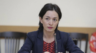 Գիտության ոլորտում կարևոր խնդիրներից մեկը երիտասարդ գիտնականներին խրախուսելն է. նախարարը՝ ֆինանսավորված ծրագրերի մասին