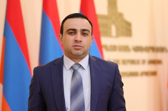 Շուշի ու Հադրութ հետ բերելու ընդդիմության խոստումները մանկամիտ բլեֆ է, 30 տարի էլ խաբում էին, թե կհասնեն Բաքու չայ կխմեն․ Տարոն Չախոյան