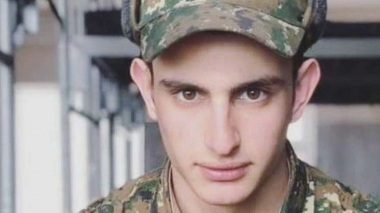 Երասխում հակառակորդի կրակոցից զոհված զինծառայող Արշակ Սարգսյանը հետմահու պարգևատրվել է Մարտական ծառայության մեդալով