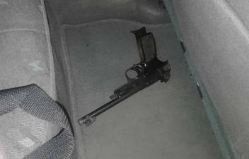 Ոչ սթափ վարորդի մոտ ատրճանակներ ու փամփուշտներ են հայտնաբերվել